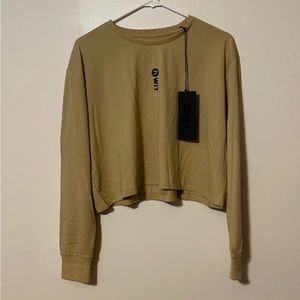 WIT Vertical Logo Crop Long Sleeve